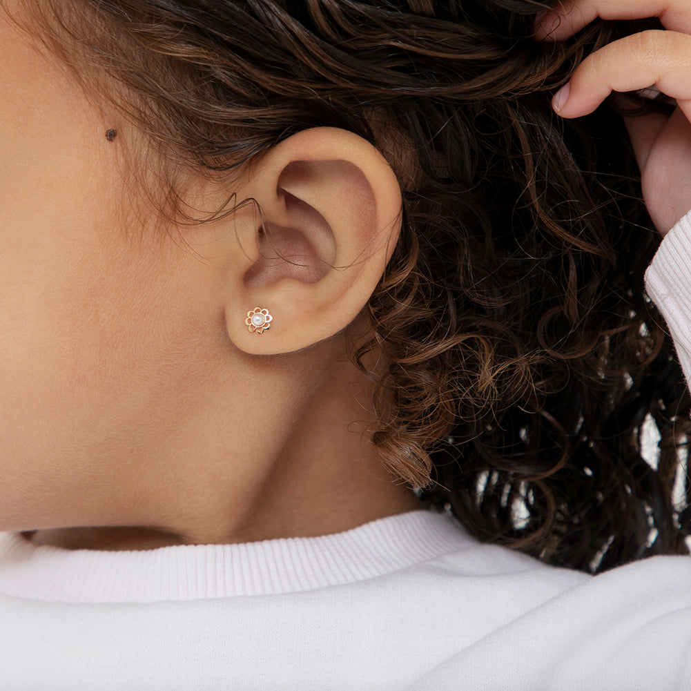 18k Gold Flower Freshwater Pearl Baby / Toddler / Kids Earrings Safety Screw Back