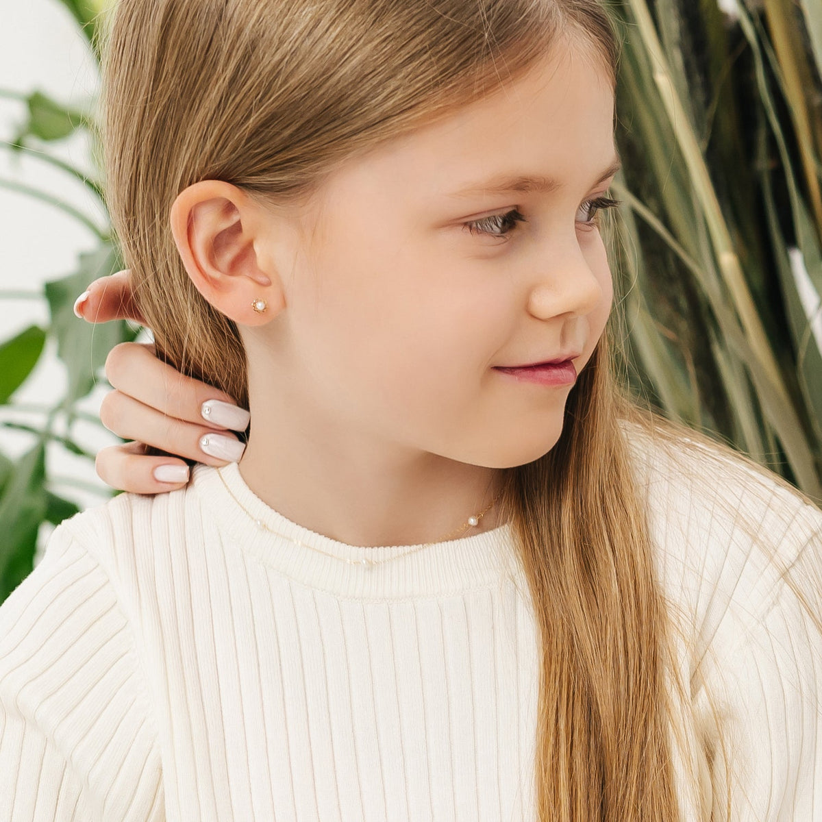 18k Gold Flower Freshwater Pearl Baby / Toddler / Kids Earrings Safety Screw Back